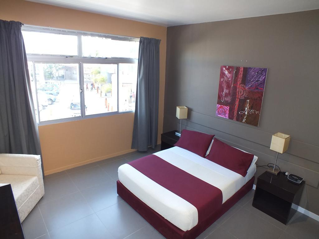 Hotel Olympic 维拉港 外观 照片