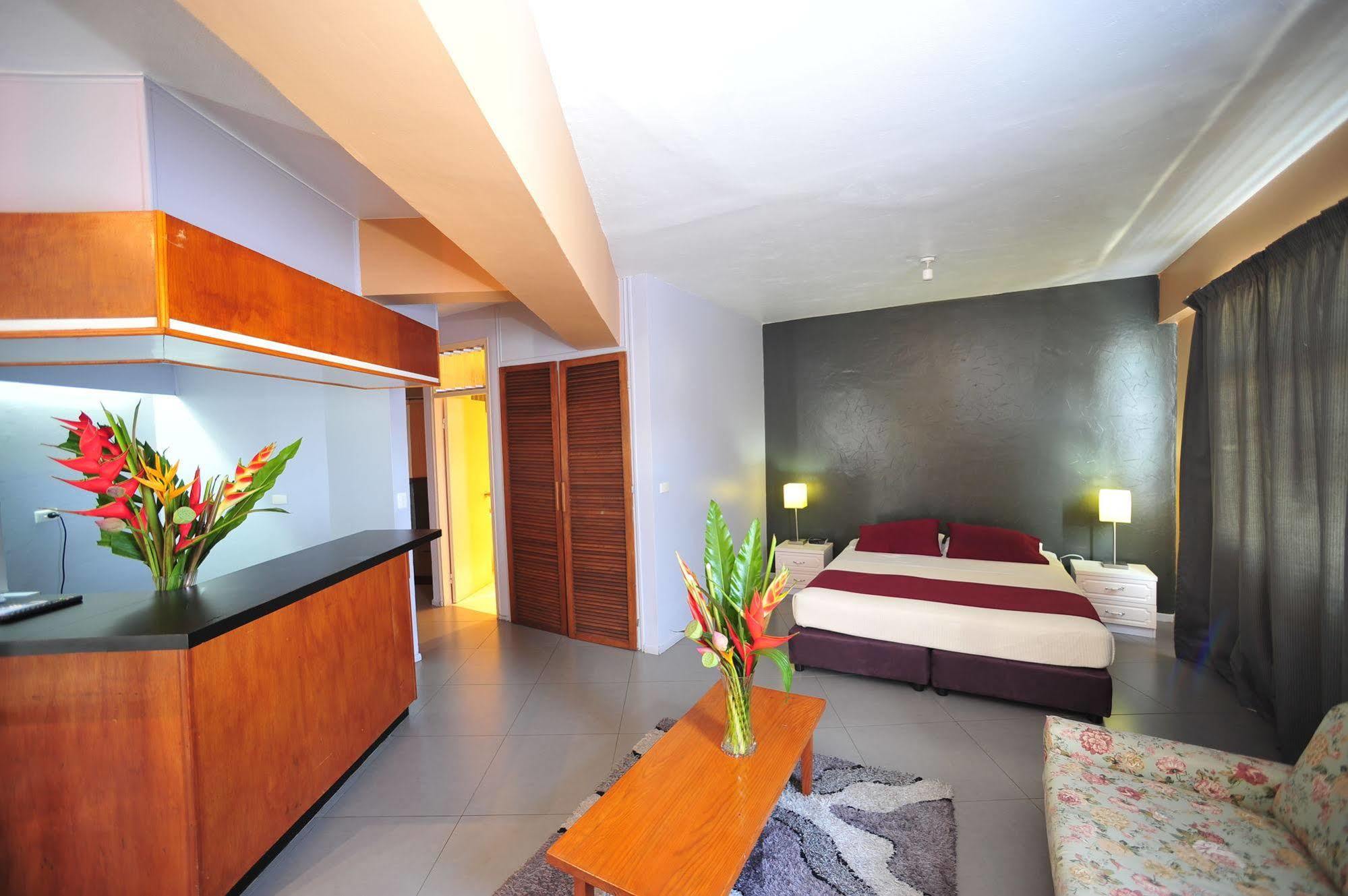 Hotel Olympic 维拉港 外观 照片